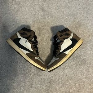 Travis Scott air Jordan 1 High